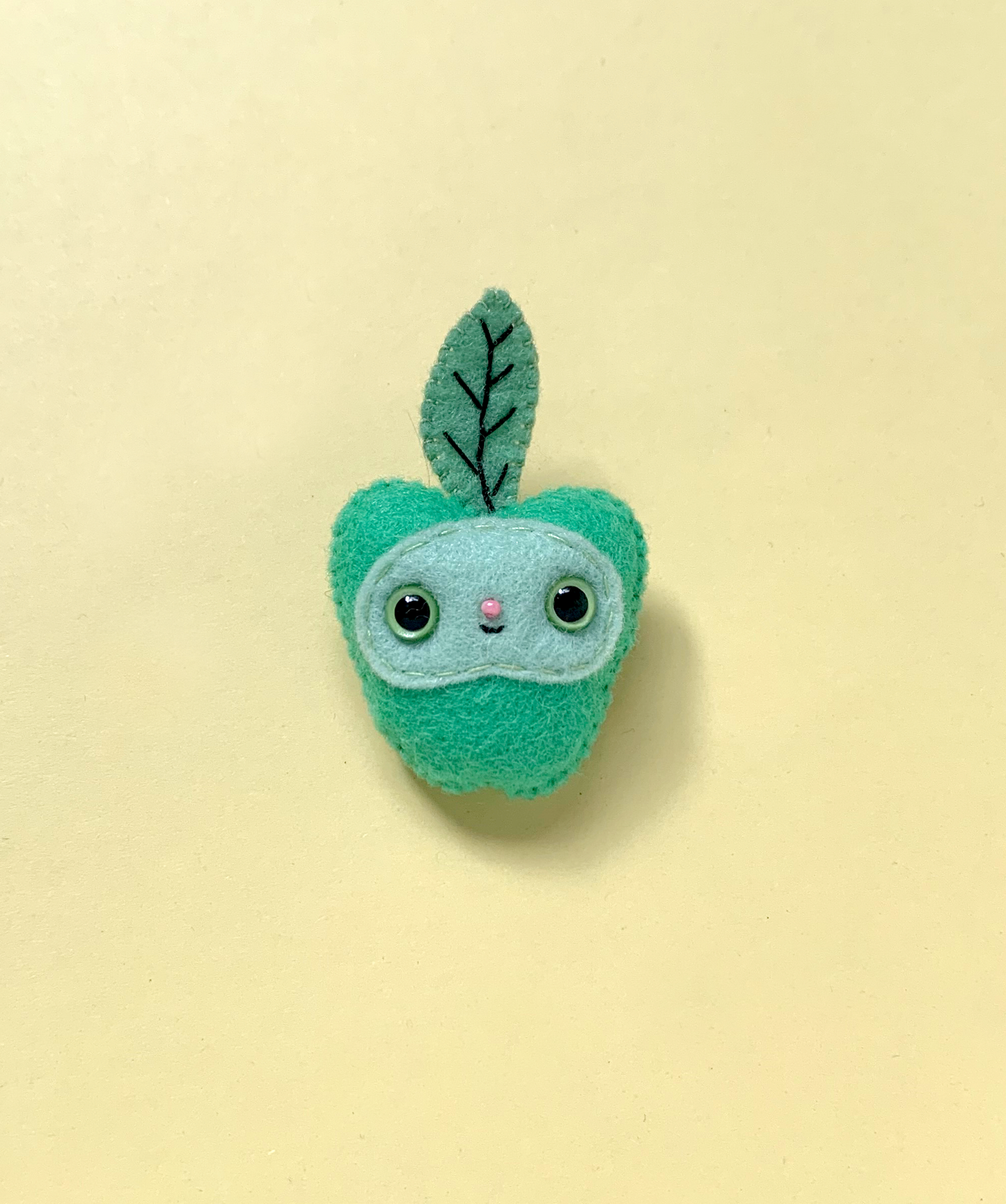 Ashton - Felt Apple Brooch