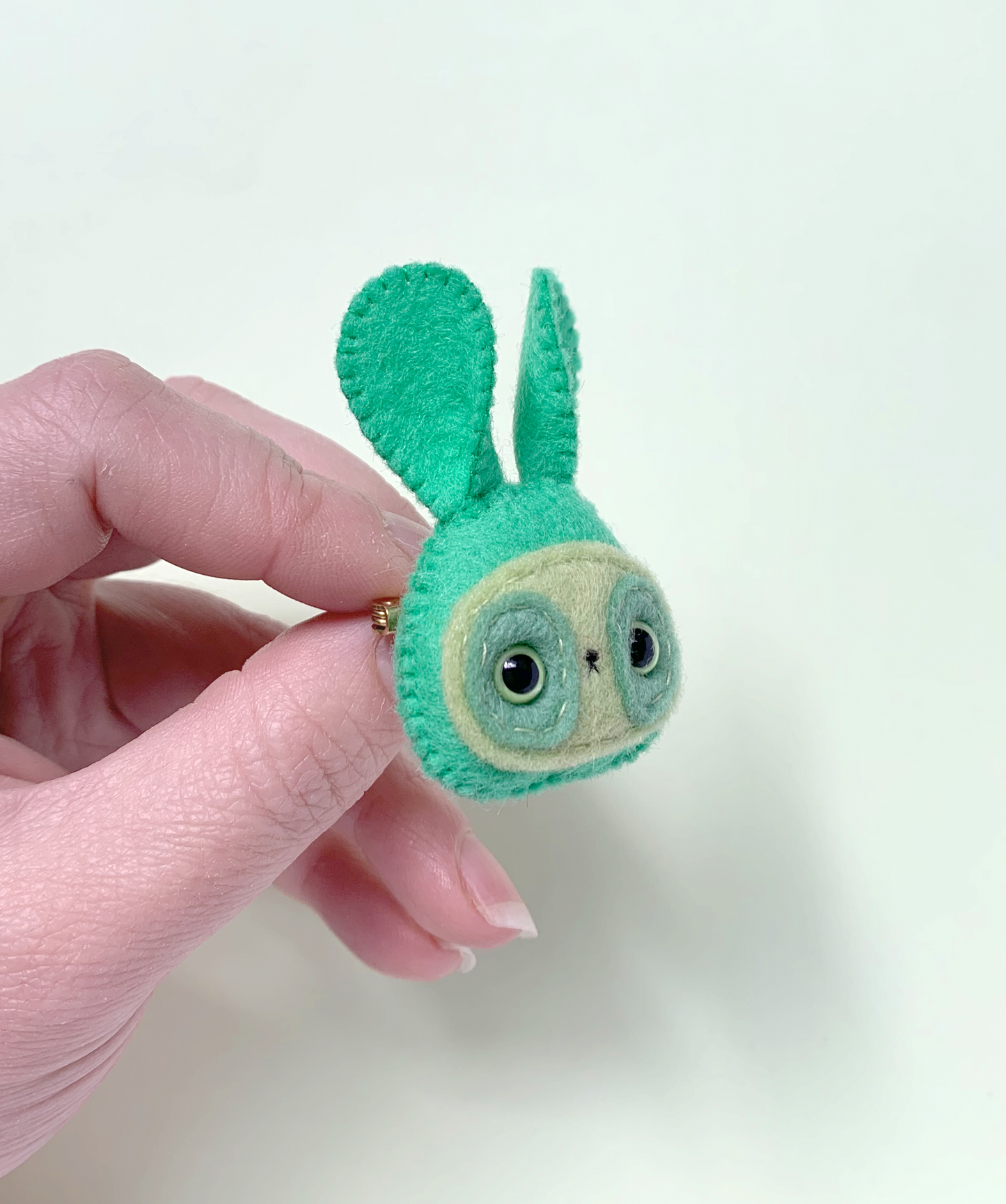 Rueben - Felt Bunny Brooch